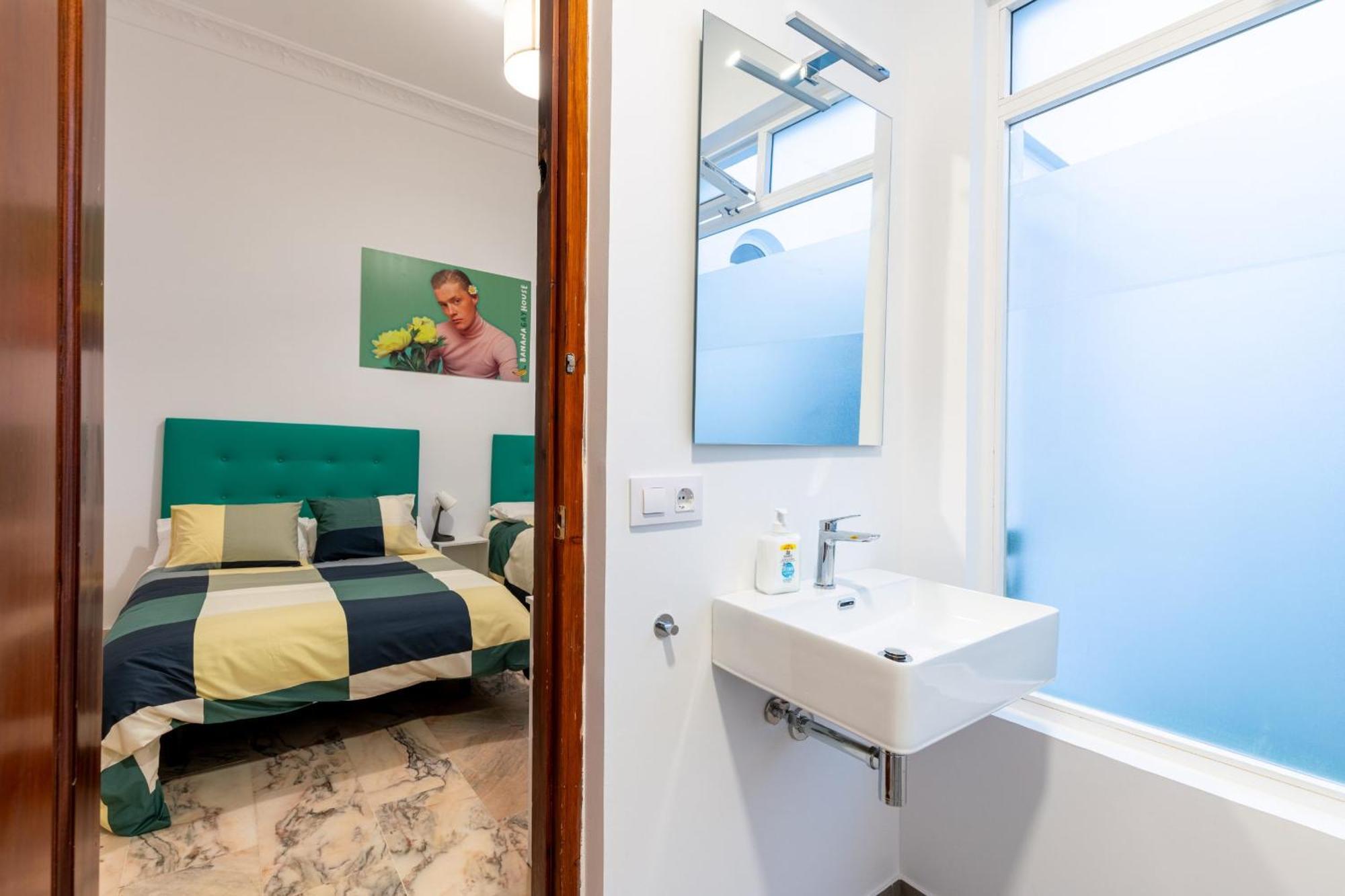 Hotel Banana Gay House - Only Men Sevilla Exteriér fotografie